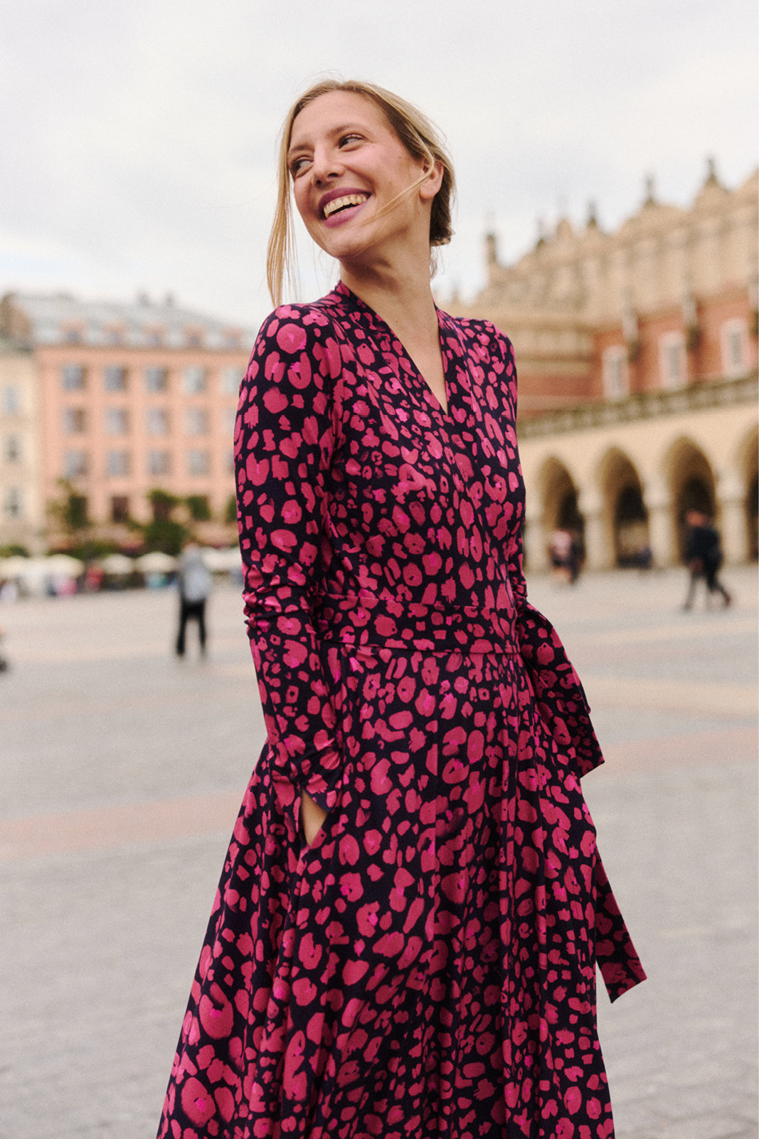 Dress MON AMOUR leo print pink and black