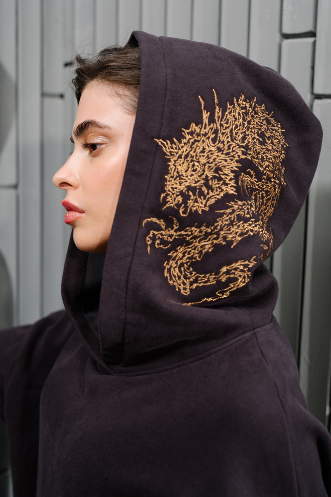 Bluza LOVE YOU MORE nearly black haft Swanski Studio
