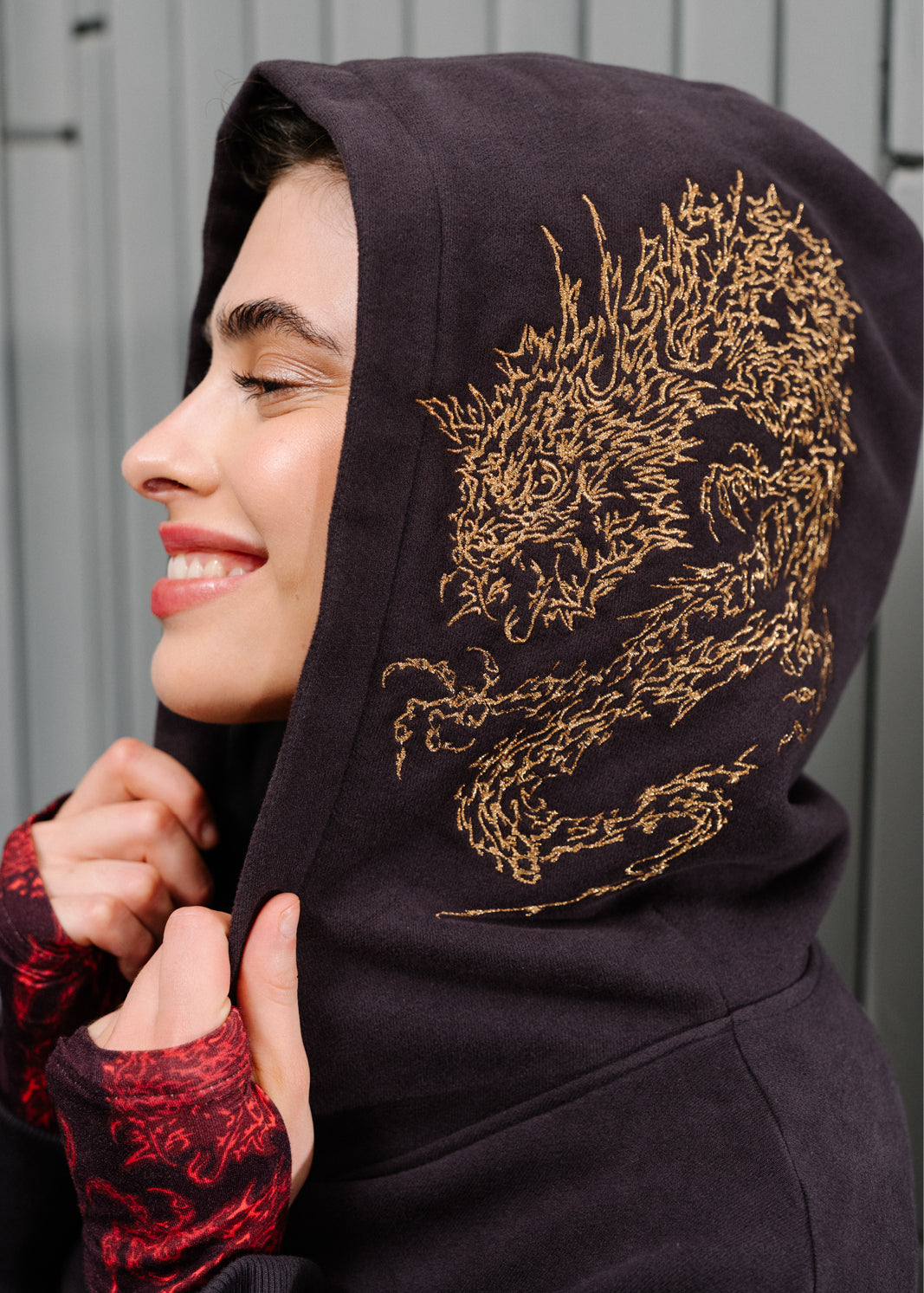 Bluza LOVE YOU MORE nearly black haft Swanski Studio