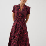 LOVE leo red print